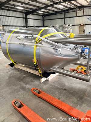 Equipo para elaboración y destilación de cerveza Acero inoxidable Specific Mechanical Systems  Stainless Steel Fermentation Tank