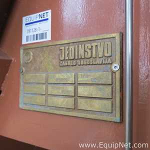 Jedinstvo Zagreb Tolva/Canal Para Grano De Acero Al Carbono De 25 cuM Con Descarga Por Tornillo