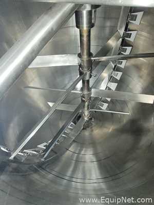 Toronto Coppersmith Stainless Steel Mixer Capacity 1800 Lt with Agitation System