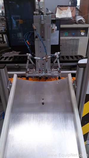 Máquina Vertical Formadora, Envasadora e Seladora VALMATIC VT240