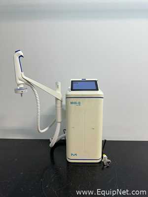 Sistema de Purificação e Destilação de Água Millipore EQ 7000