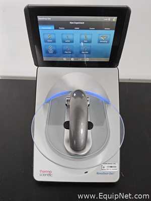 Espectrofotômetro Thermo Fisher Scientific NanoDrop One/OneC