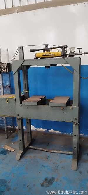 Enerpac Ultima Hydraulic Press