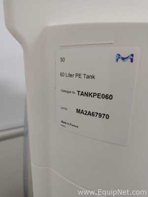 Sistema de Purificación y Destilación de Agua Merck  Elix Essential-15