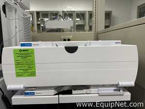 Agilent 1260 Infinity II HPLC Fluid Chromatography with Multisampler, Quat Pump, MCT and DAD WR
