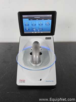 Espectrofotômetro Thermo Fisher Scientific NanoDrop One/OneC