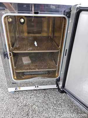 Incubadora Thermo Scientific Heracell Vios 160i