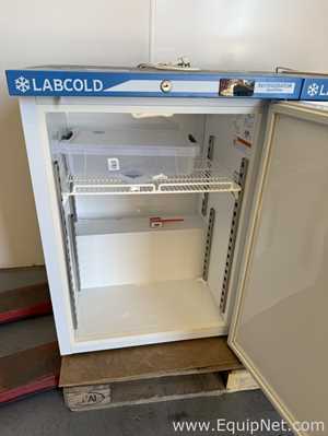 Unidade de Refrigeração Labcold RLPR0517.  130 Litros