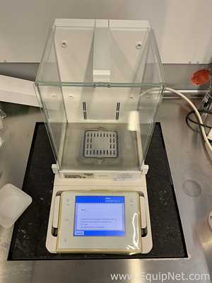 Sartorius Cubis MSA225S-1CE-DI Analytical Balance