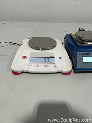 lote de  3 Balança de Laboratório Various 