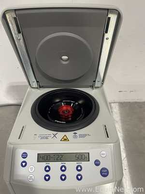 Eppendorf 5424R Benchtop Laboratory Centrifuge