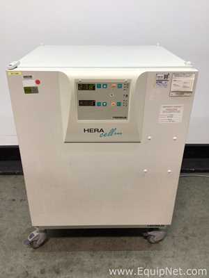 Incubadora Heraeus Heracell 240