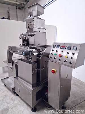 Máquina para Encapsulamento de Gel Mole Zhejiang Fuchang Machinery Co. LTD RG0.8-110A
