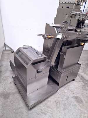Máquina para Encapsulamento de Gel Mole Zhejiang Fuchang Machinery Co. LTD RG0.8-110A