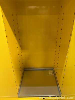 Gabinete de Almacenamiento de Inflamables JustRite Requisitos de aire 60 GALS.  60 Galones