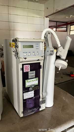 Millipore Gradient A10 Water Purification System with Millipore Automatic Sanitization Module