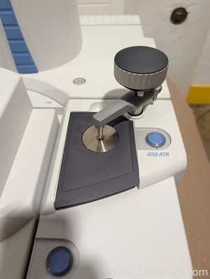 Espectroscopia Infrarroja -Transformada de Fourier Thermo Scientific Nicolet iS50