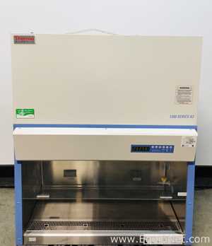 Thermo Scientific 1300 Series A2 Biological Safety Cabinet 5Ft With Stand