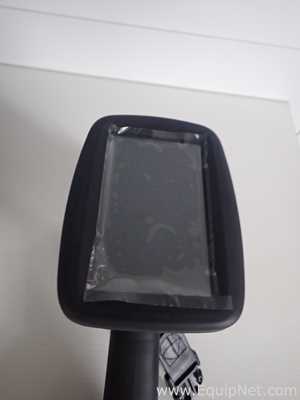Hitachi X-MET8000 Optimum Handheld XRF Analyzer