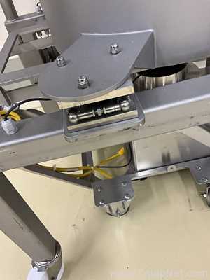 Pall Life Sciences LEV50NR420SLC 50L Single-Use Stainless Steel Mixing System with Pall Driving Unit
