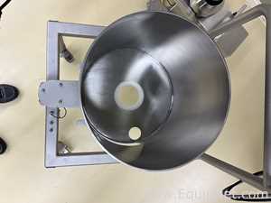 Pall Life Sciences LEV50NR420SLC 50L Single-Use Stainless Steel Mixing System with Pall Driving Unit