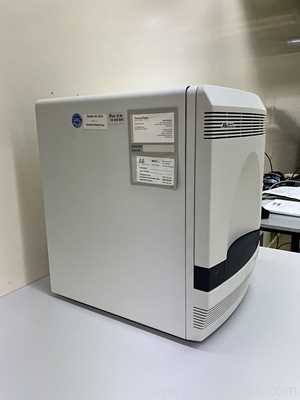 Applied Biosystems 7500 Fast Real-Time PCR System