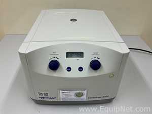 Eppendorf 5702 Laboratory Centrifuge