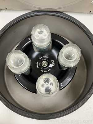 Eppendorf 5702 Laboratory Centrifuge