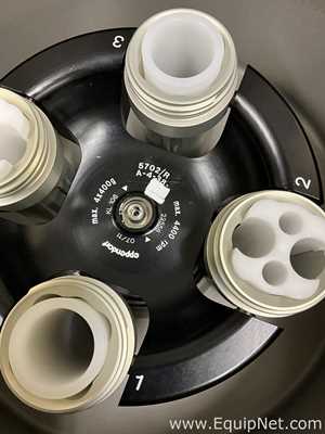 Eppendorf 5702 Laboratory Centrifuge