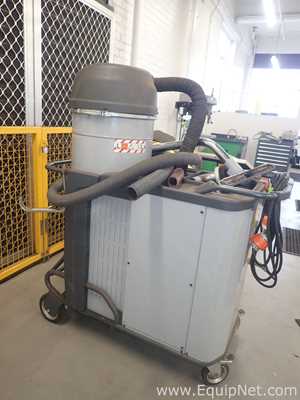 Nilfisk T22 Plus Industrial Vacuum Cleaner