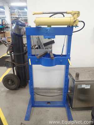 Hidraulic Press with Enerpac P-80