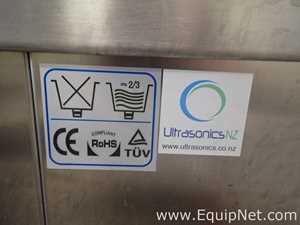 Ultrasonics NZ ULSSL-40 Lt Capacity Industrial Grade Ultrasonic Cleaning Machine