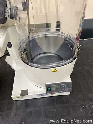 Buchi Rotavapor R-205 Rotary Evaporator System with Vacuum Pump, Controller and Heating Bath