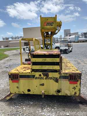 Broderson IC352A Crane