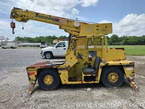 Broderson IC352A Crane