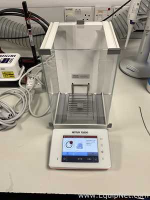 Mettler Toledo XSR225 121/220 Gram Balance with Haug PRX U SET Deioniser