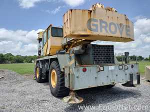 Grove RT650E Crane