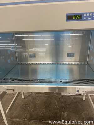 Thermo Scientific 1300 Series A2 Biological Safety Cabinet 4Ft with Stand
