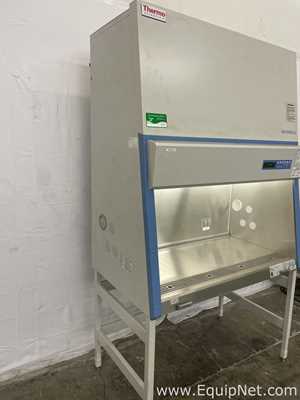 Thermo Scientific 1300 Series A2 Biological Safety Cabinet 4Ft with Stand
