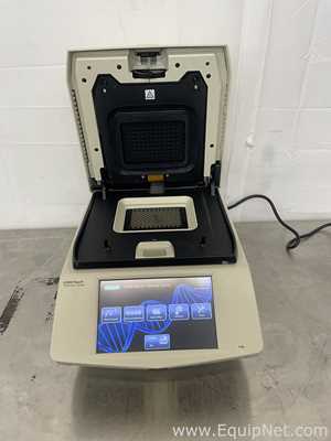 PCR e Termociclador Bio-Rad C1000 Touch