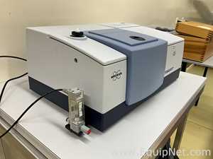 Bruker Tensor 27 FT-IR Spectrometer