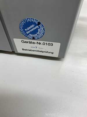 Vacuubrand PC 3003 Vario Chemistry Pumping Unit