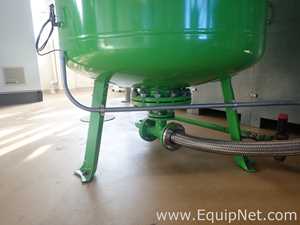 Emergency Water System - Refelx Refix DT5 Pressure Tank with Lowara 5SV09F015T Pump