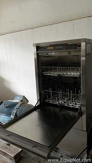Lancer Laboratory Glassware Washer and Dryer