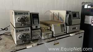 Sistema HPLC Waters Modular com Detector UV e Gradiente Binário