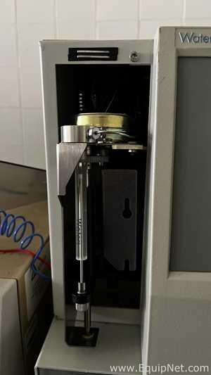 Sistema HPLC Waters Modular com Detector UV e Gradiente Binário
