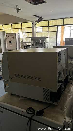 Sistema HPLC Waters Modular com Detector UV e Gradiente Binário