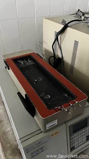 Sistema HPLC Waters Modular com Detector UV e Gradiente Binário