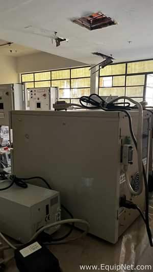 Sistema HPLC Waters Modular com Detector UV e Gradiente Binário