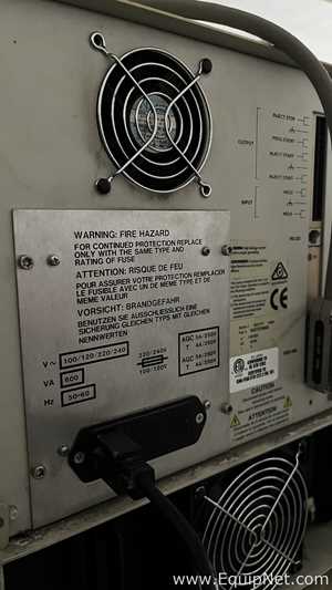 Sistema HPLC Waters Modular com Detector UV e Gradiente Binário